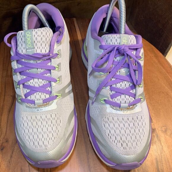 Abeo womens very nice sneakers.   Inv 5035a - Picture 1 of 6